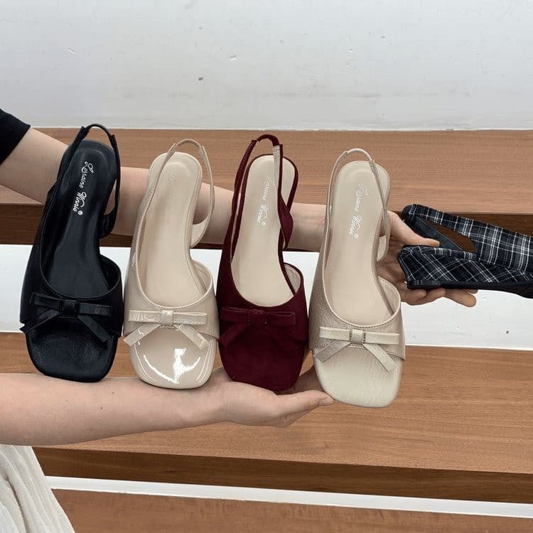 French Square Toe One-Strap Sandals for Women 2026 Summer New Patent Leather Sweet Girl Open Toe Sandals to Match Dresses