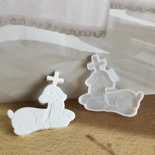 X1682 Lamb Cross Decorative Cement Plaster Mold DIY Silicone Mold