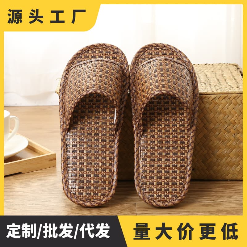 Factory Direct Delivery of Natural Color Bamboo and Rattan Slippers, Rattan Woven Sweat-Absorbent Slippers, Spring and Summer Breathable Slippers, Home Indoor Slippers