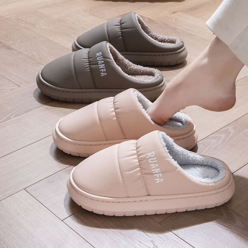 Down Fabric Waterproof Men's Cotton Slippers, Winter Indoor Home Anti-Slip Warmth, Couples Home Use Thick Sole Furry Slippers for Women