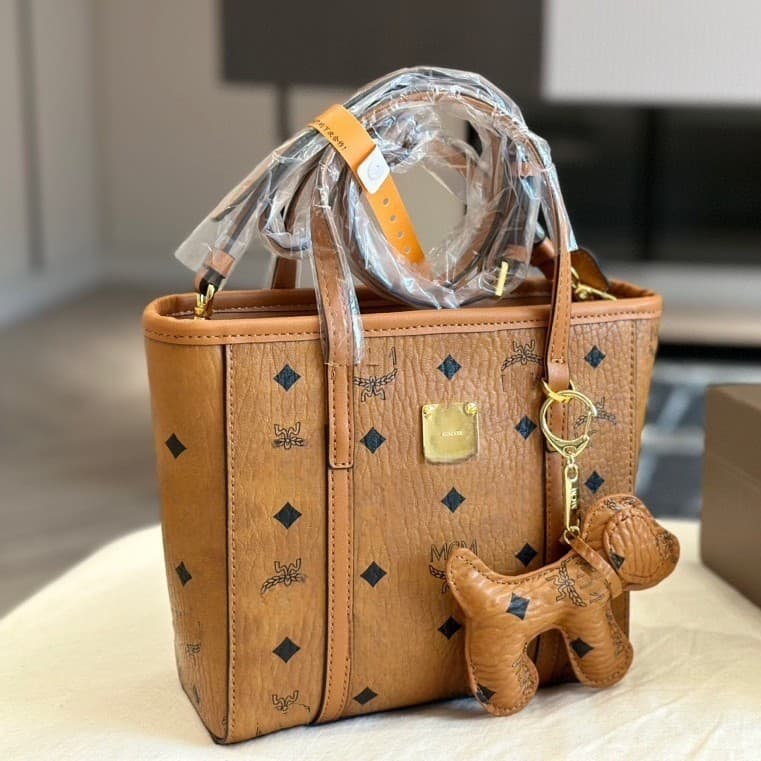 M Family Tote Bag Genuine Leather Women's Basket Shoulder Crossbody Bag LV Bag Handbag Printed Shopping Bag Women's Bag