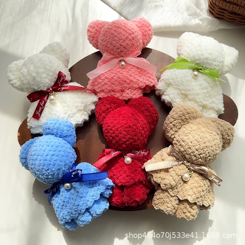 Bear Towel Souvenir Pineapple Check Pattern Wedding Givebacks Birthday Wedding Shop Gift Box Opening Event Small Gifts Wholesale