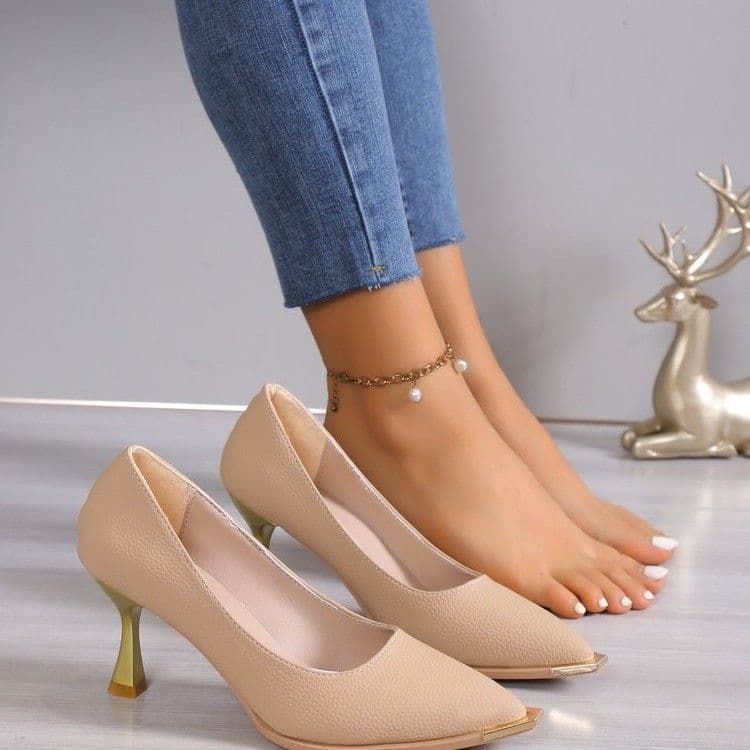 Korean Minimalist Shallow-Mouth Flats for Women 2024 Trendy Pointed-Toe Korean High Heels to Match Dresses Versatile