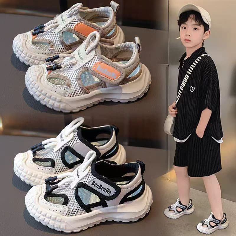 Children's Sports Sandals 2025 Summer New Style Boys Mesh Breathable Beach Shoes Middle and Big Kids Hollow Lightweight Running Shoes
