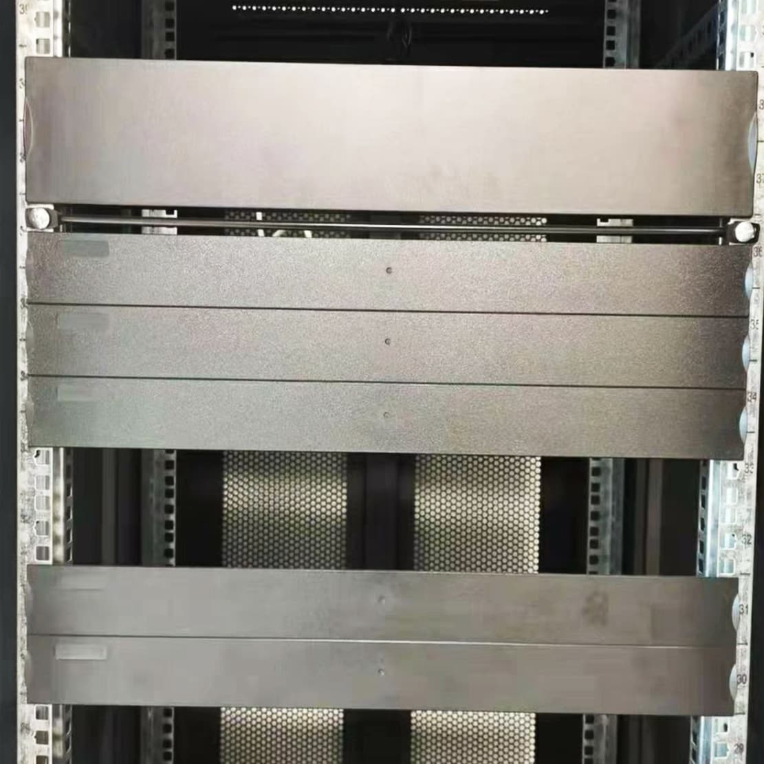 Thickened 19-inch Cabinet Blank Panel Black 1U Baffle Server Dummy Panel White Backplane 2U3U4U6U Cover Plate