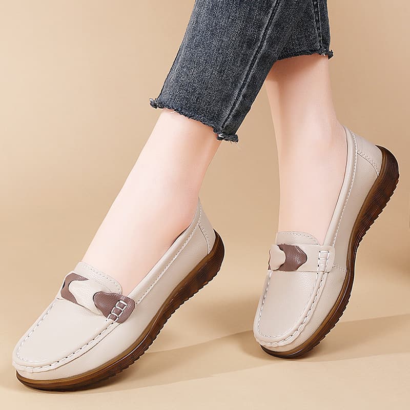 Leather-faced beanie shoes for women with soft soles, middle-aged and elderly mothers' shoes, flat-soled non-slip leather shoes, soft soles that are not tiring for the feet, casual women's shoes