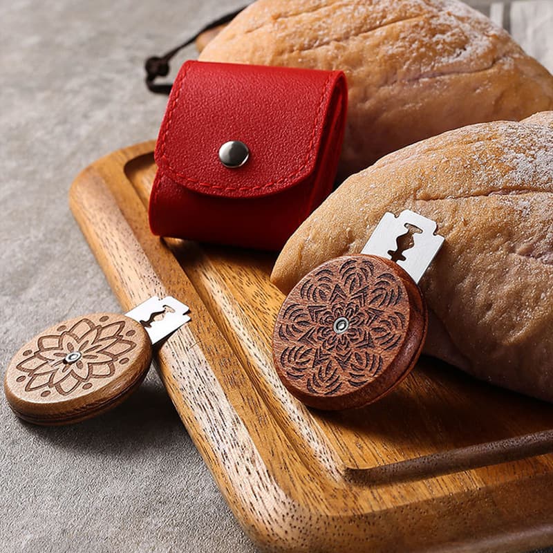Wooden Patterned Bread Cutter, Round Bread Shaping Knife, Baking Scoring Knife, Baking Tool for Cutting Sourdough Bread