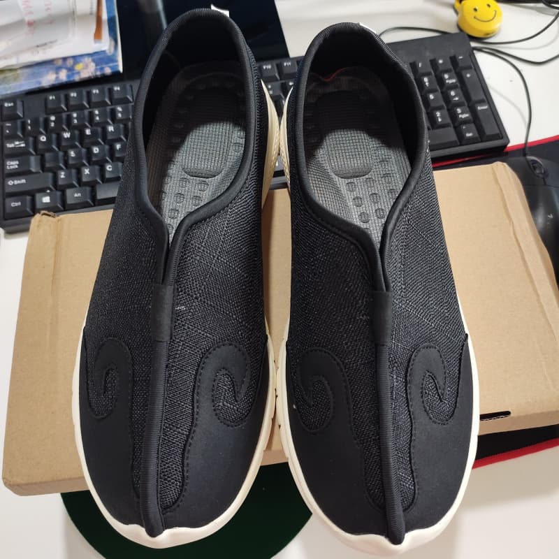 Tianshi Premium Taoist Supplies Taoist Shoes, Shifang Shoes, Cloud Socks, Cloth Shoes, Summer Practice Cloud Hook Shoes, Sports Shoes, Cotton Shoes