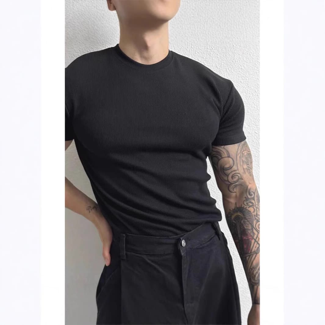 European and American Tough Guy Ice Silk Ribbed T-Shirt, Muscle Fit High Elasticity Short Sleeve, Quick-Dry Fitness Training Sports Top