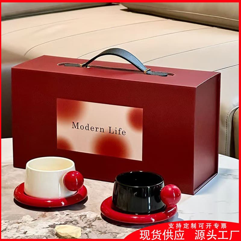 Ceramic Mug High Color Value Water Cup Accompanying Gift Creative Coffee Cup Engagement Gift Coffee Cup Couple's Pair
