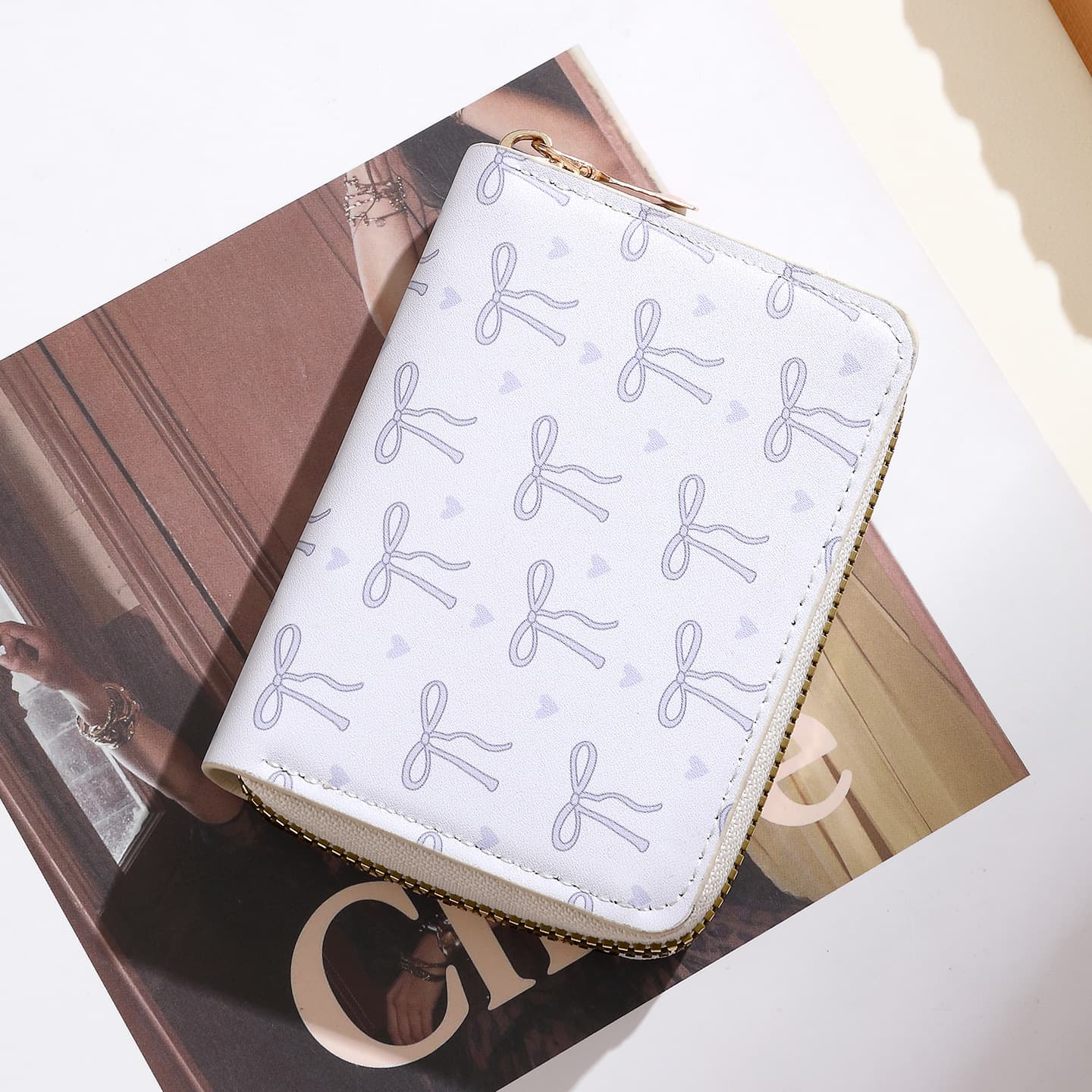 Cute Card Holder for Women, Large Capacity, Ultra-Thin, Multi-Slot, Compact Card Case, Driver's License Organizer, Portable Coin Purse