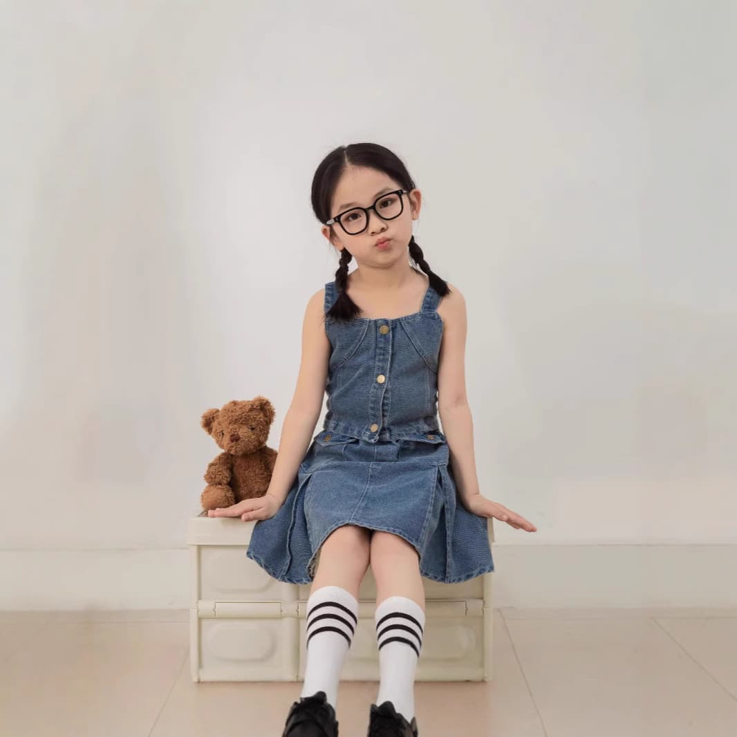 Girls' Single Row Button Strappy Tank Top Short Skirt Denim Two-Piece Set 2025 Summer Outfit Wholesale Trendy Girl Set