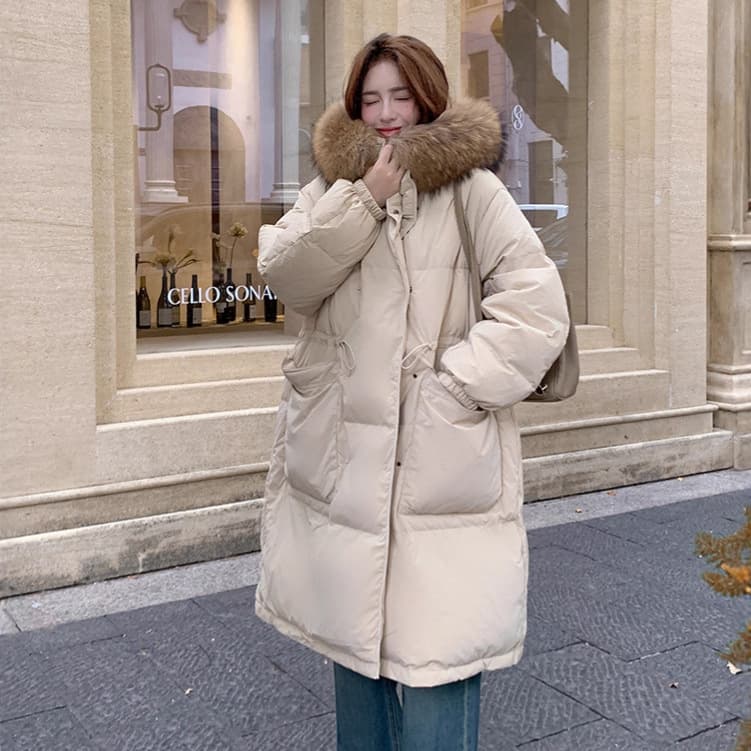 2025 New Korean Style Plus-Size Curvy Women Winter Lazy Style Long Hooded Raccoon Fur Collar Thick Down Jacket 251