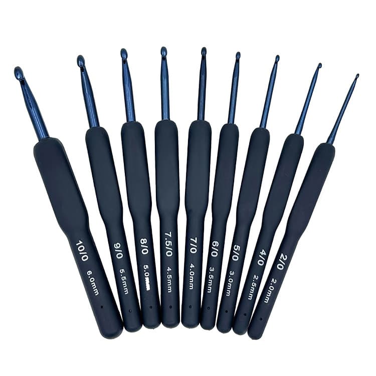 Amazon New Blue Silicone Handle Crochet Hook Set Yarn Knitting Tool Blue Soft Grip Crochet Hooks