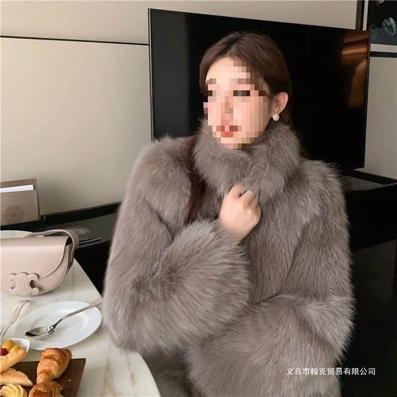 2025 New Style Fashion Imitation Fox Fur Coat Short Plush Winter Jacket Thick Slimming Youth Style Cotton-Padded