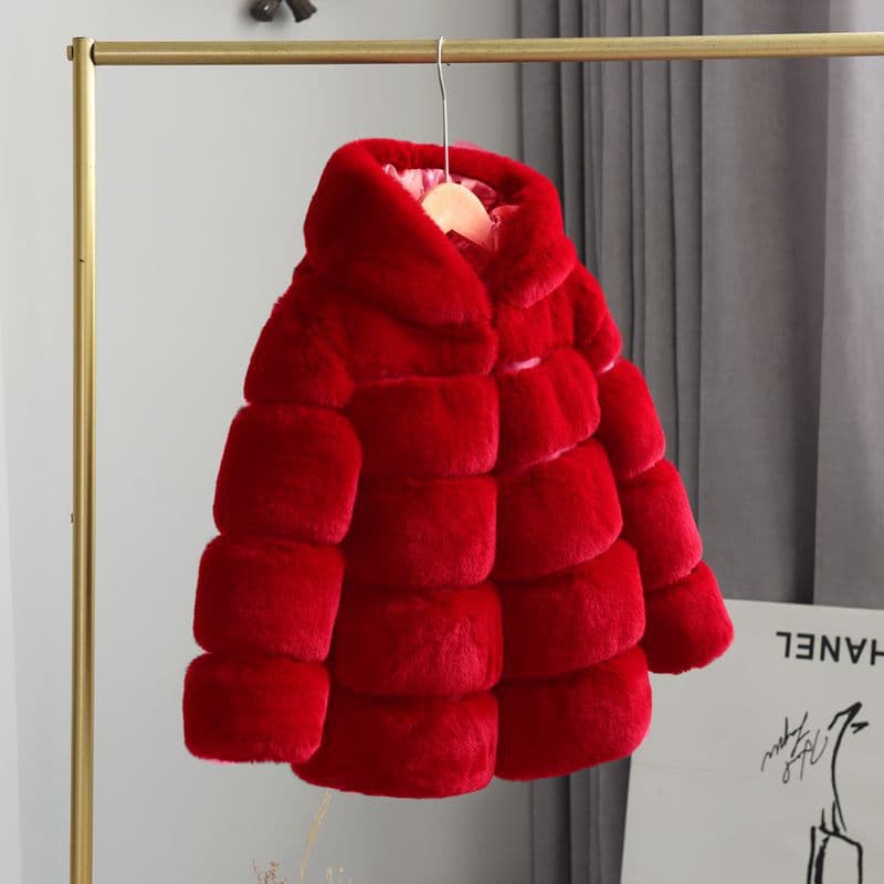 2025 New Hooded Children's Faux Fur Coat Imitation Otter Fur Girls' Thickened Kids' Clothing Baby Autumn/Winter Fuzzy Coat