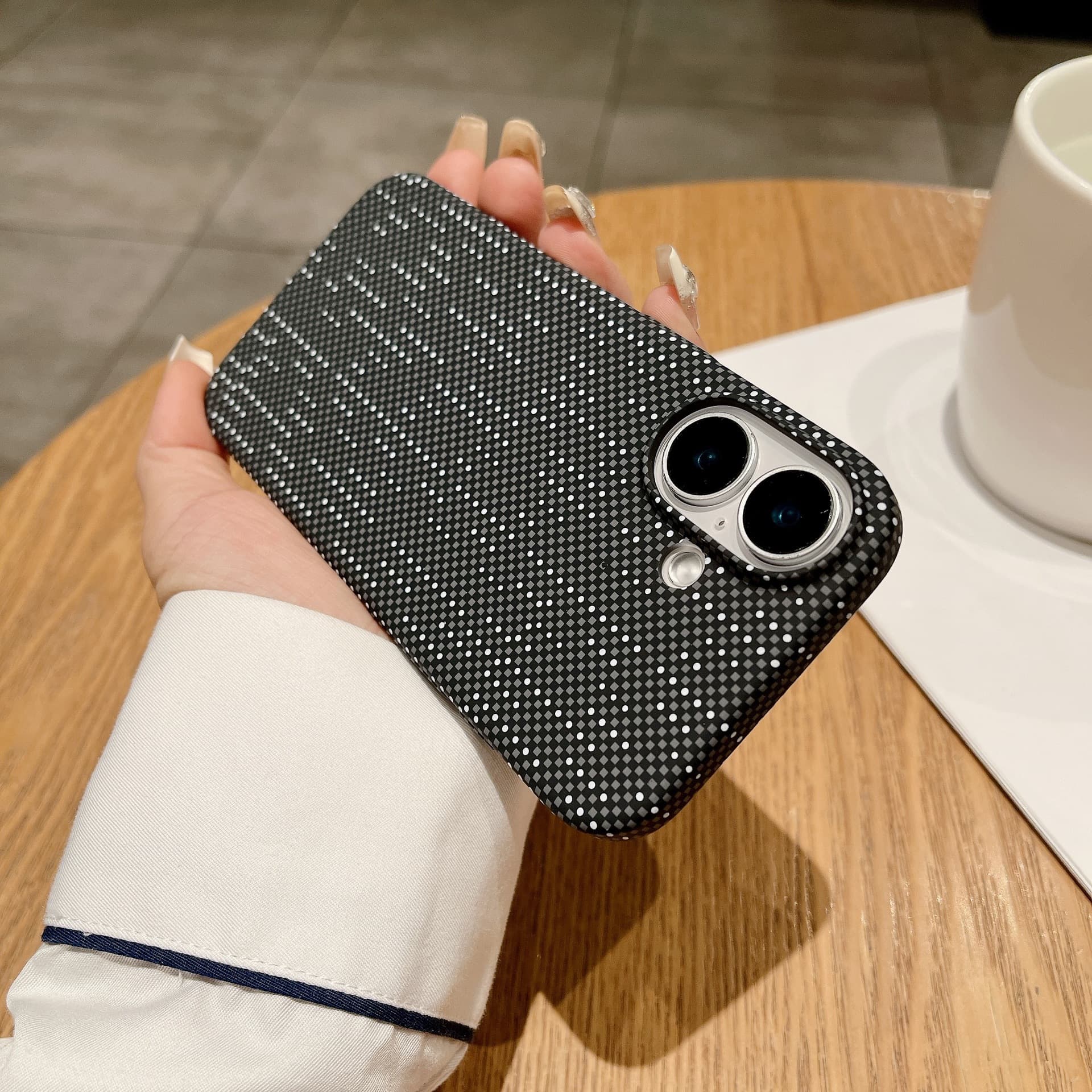 Compatible with Apple 16 Pro Max Carbon Fiber Magnetic Phone Case iPhone 15 Pro Minimalist Skin-Feel 14 Pro Anti-Slip