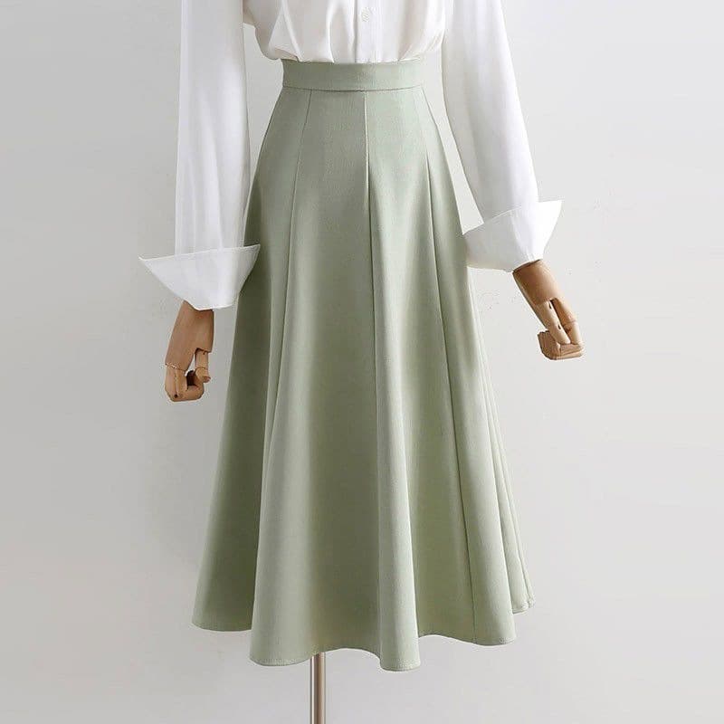 Korean-style Simple High-Waist Drape Suit Skirt for Women, Spring/Summer/Fall 2026, Loose-Fitting Elegant Mid-Length A-Line Flared Half Skirt