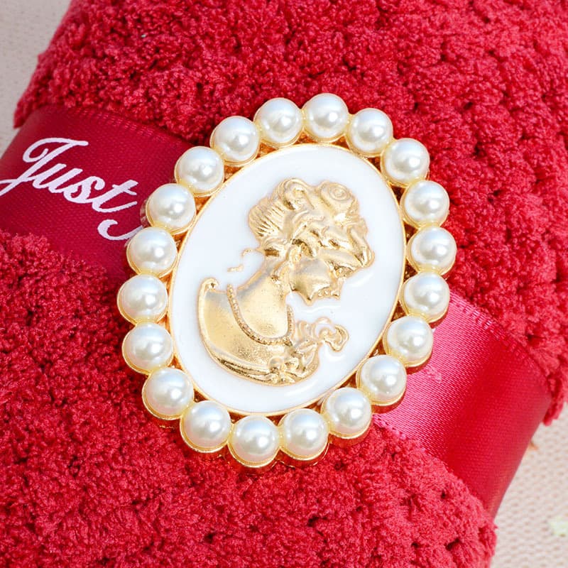 Baroque Towel Gift Set for Weddings, Celebrations, Candy Gifts, New Year, National Day, Mid-Autumn Festival Gifts, Wholesale with Custom Printing Available