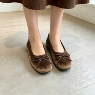 Korean Style Gentle Butterfly Knot Square Toe Flats for Women 2026 Summer New Shallow Mouth Soft Sole Comfortable Versatile Flats for Women