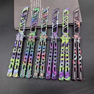 Factory Direct Supply CSGO Butterfly Knife Flipping Unsharpened Multi-Function Outdoor Folding Knife Practice Knife