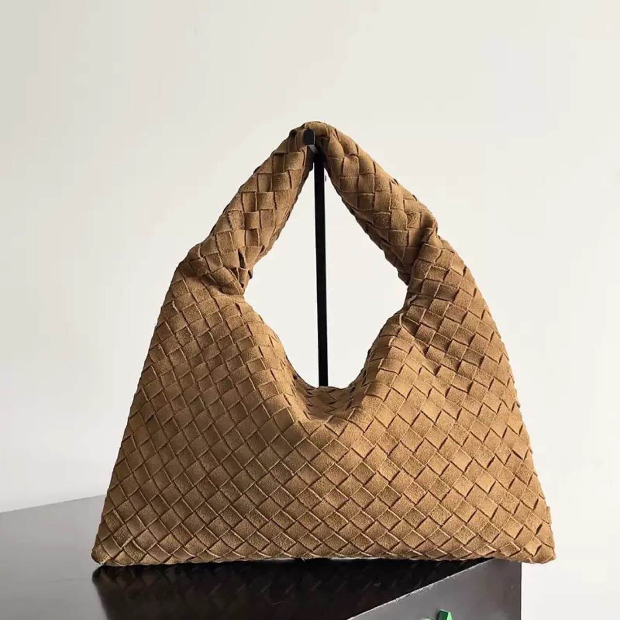 Cross-border Amazon Best Seller B Brand 2025 Spring/Summer New Hop Women's Bag Suede Woven Handbag Shoulder Bag Underarm Bag