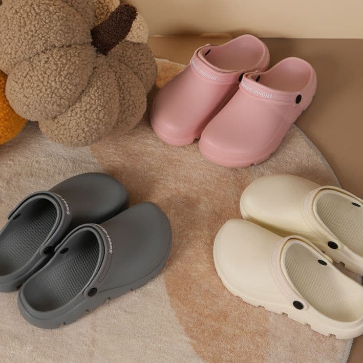Operating Room Slippers Unisex Indoor Home Casual Outdoor Full Cover Head Slip-Resistant Kitchen Bathroom PVC Thickened Slippers