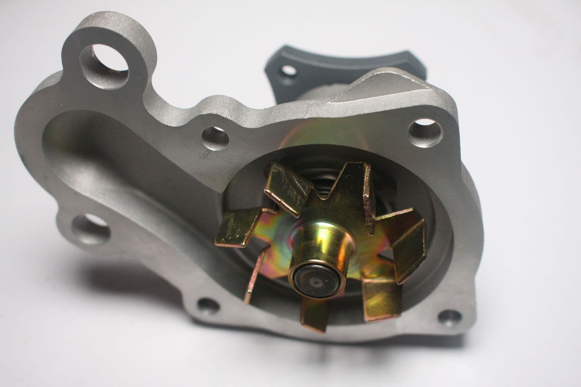 474Q-15-010V is suitable for Haima 2, Haima 3, Haima 5 and Haima S5 water pumps