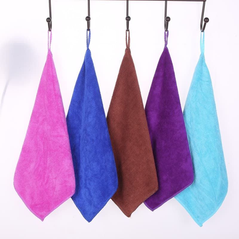 Thickened fiber towels in various sizes, small square towels for housekeeping and cleaning, absorbent, suitable for home chores, logo printing supported.