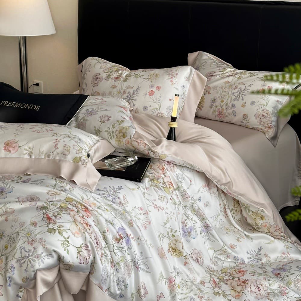 Light Luxury Lf-Grade Lyocell Tencel Four-Piece Set, Silky and Cool Duvet Cover, Wedding Gift, Summer Bedding