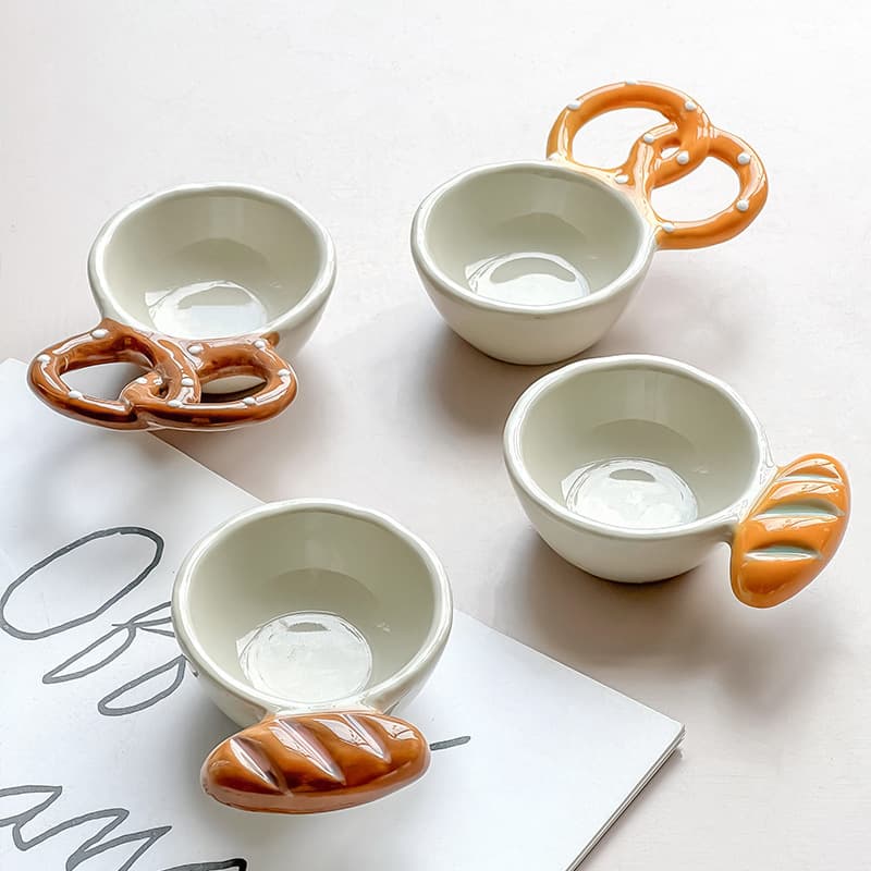 Cartoon Bread Handle Dish Household Snack Dish Ceramic Small Dish Hot Pot Dipping Dish Seasoning Dish Soy Sauce Vinegar Dish Wholesale