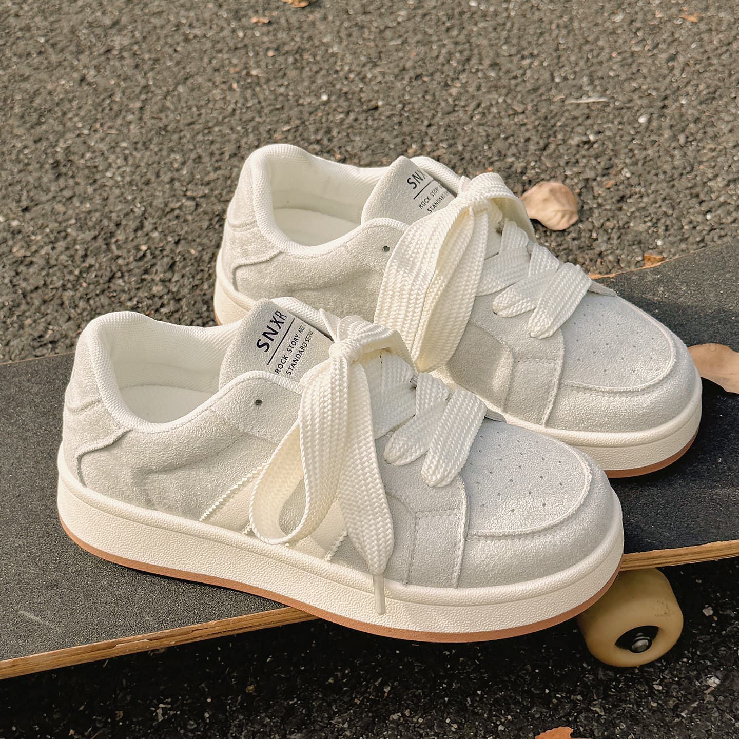 Summer Women's Breathable White Shoes 2025 New Mesh Shoes Baidika 88-7116 Drop Shipping