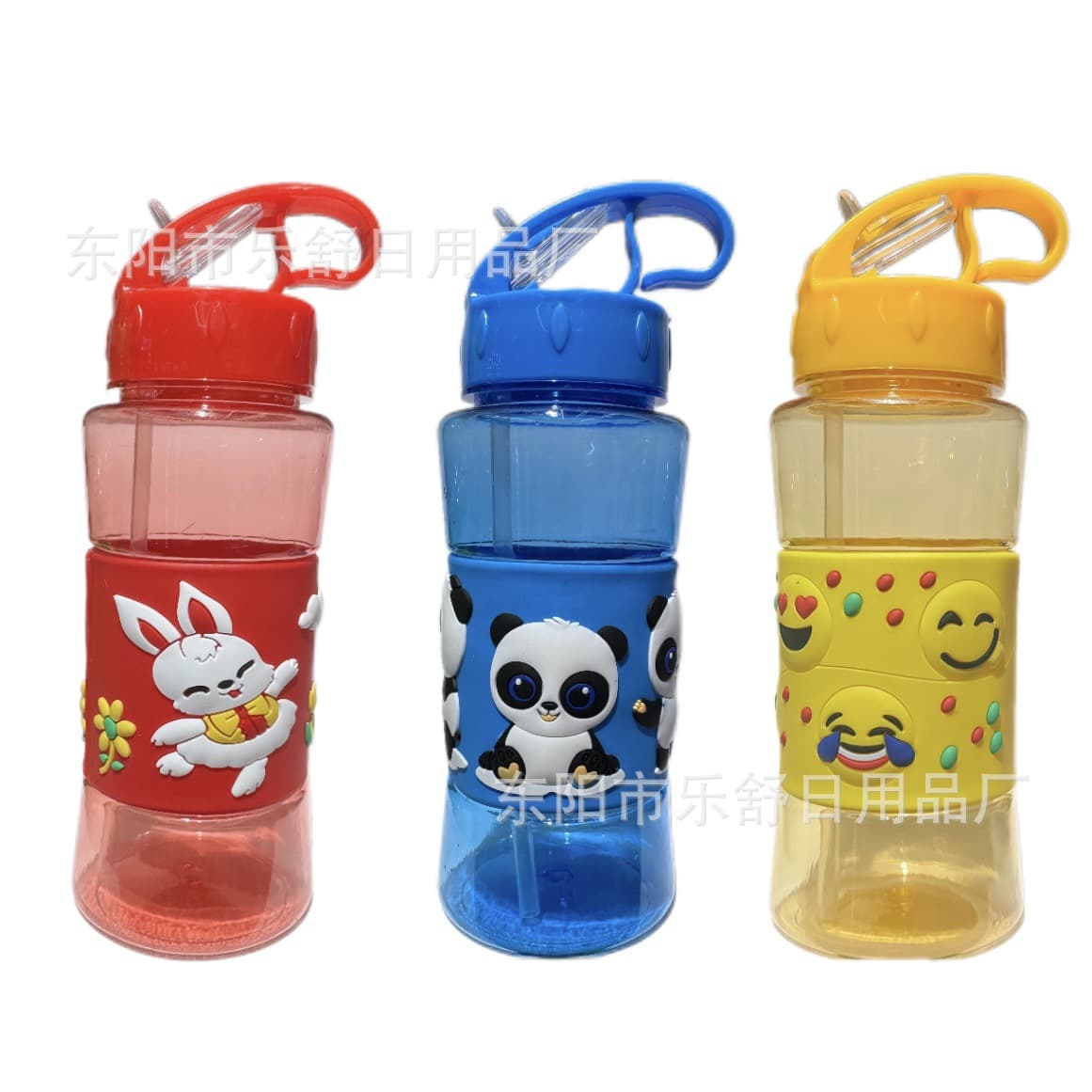 Factory direct supply of new summer cartoon-patterned cute water bottles for students and children, portable, large capacity, soft rubber straw cups.