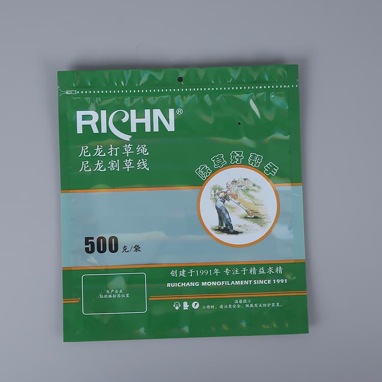 Manufacturer supplies agricultural packaging bags, OPP pesticide bags, straw rope self-sealing bags, and commonly used pesticide and seed packaging bags.