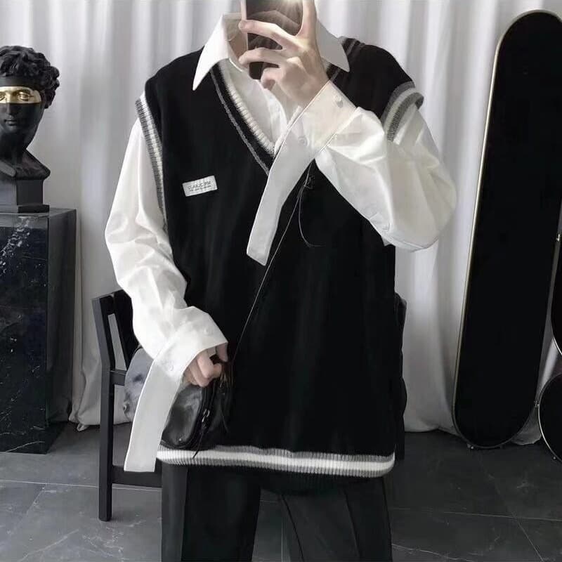 Hong Kong Style Autumn/Winter Sleeveless Sweater Vest for Men V-Neck Knit Vest College Style Argyle Patchwork Student Waistcoat Trendy