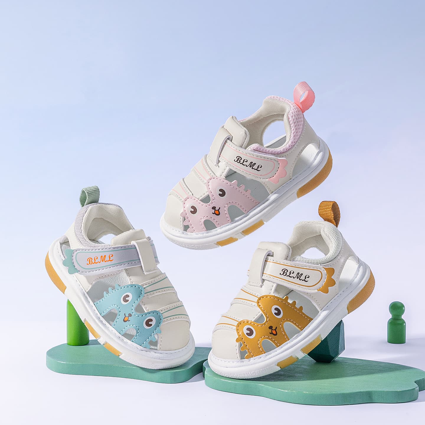New Summer Baby Girl Sandals Soft Sole Squeaky Shoes Breathable Infant Toddler Boy Walking Sandals Wholesale