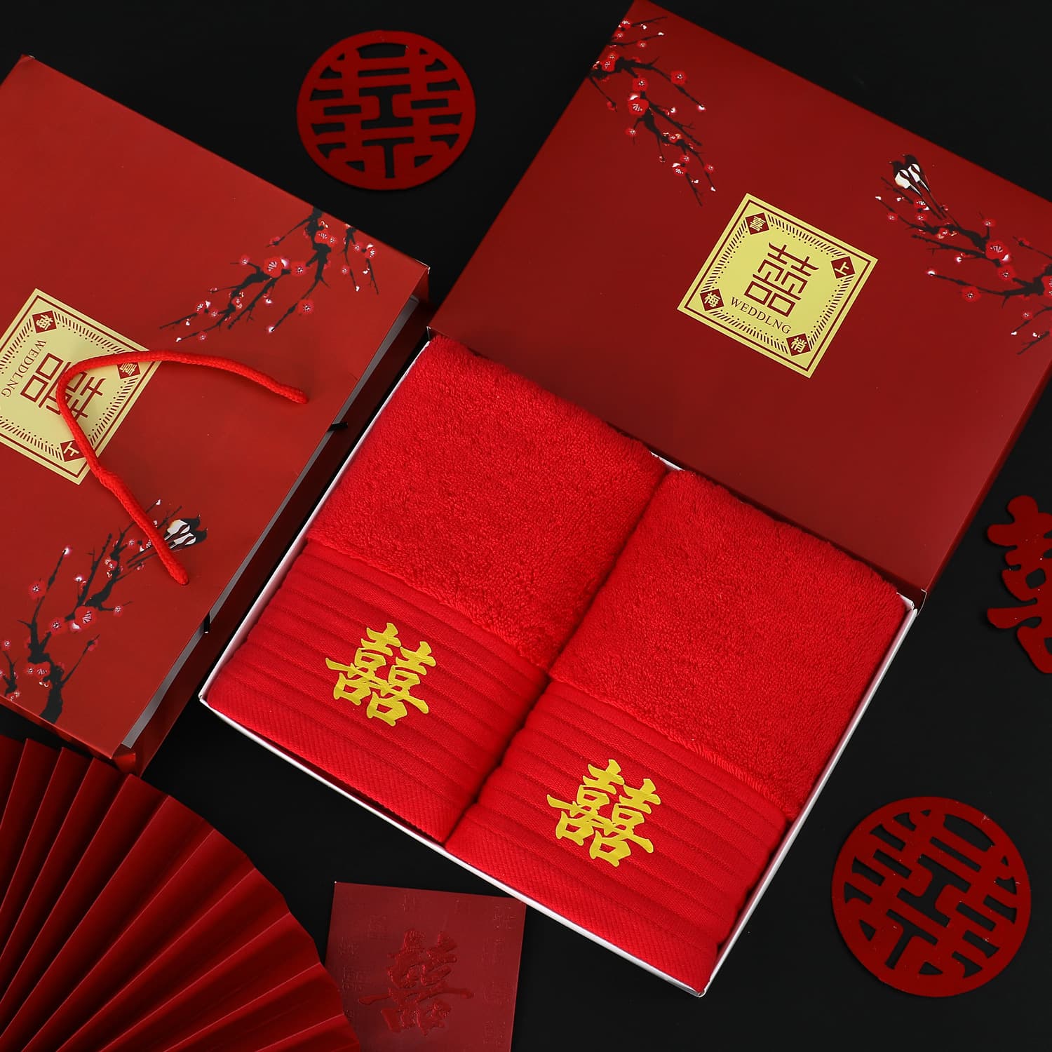 All-cotton red towels with embroidered "double happiness" character, colorfast and lint-free, red gift box packaging, wedding favors, absorbent for wedding events