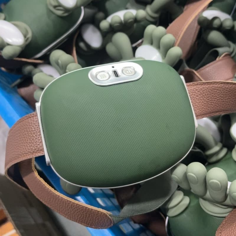 Cross-Border Shoulder and Neck Massager Multifunctional N7 with Heat Therapy for Relaxing Cervical Spine and Trapezius Muscles Master Hand