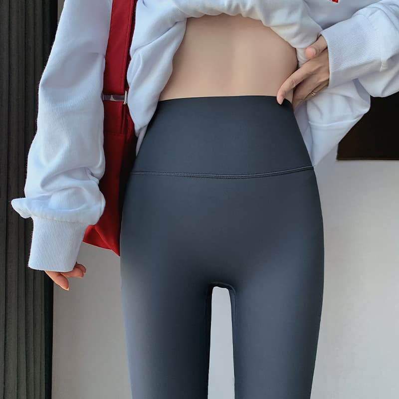 Bare-feel Shark Leggings for Women, Autumn Wear, Barbie Pants, High-Waist Tummy Control, Hip Lifting, Yoga Base, Tight Pants, Coffee Color
