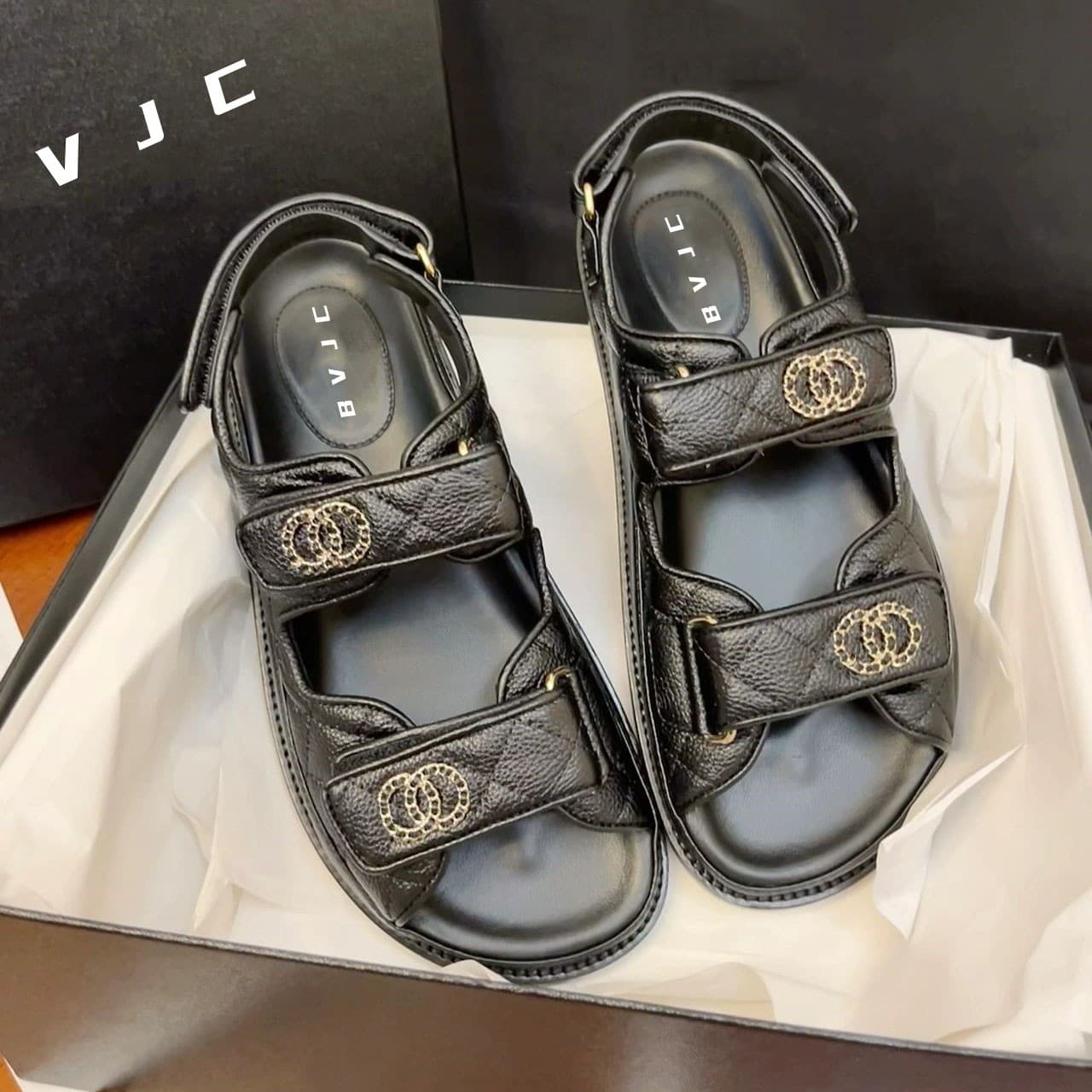 2026 Summer New Chanel-Style Velcro Sandals for Women, Genuine Leather One-Strap Beach Casual Thick-Soled Platform Slides