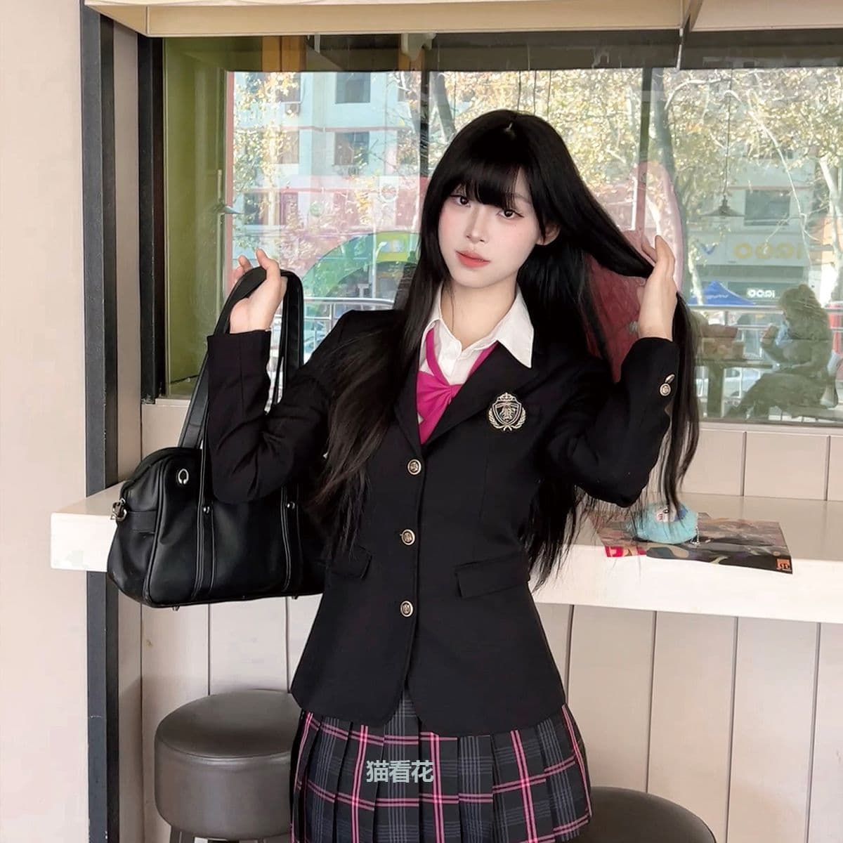 [Waist-cinching Suit] High-quality cat-eye JK uniform, three-button, deep navy blue, college-style, spring/autumn feel.