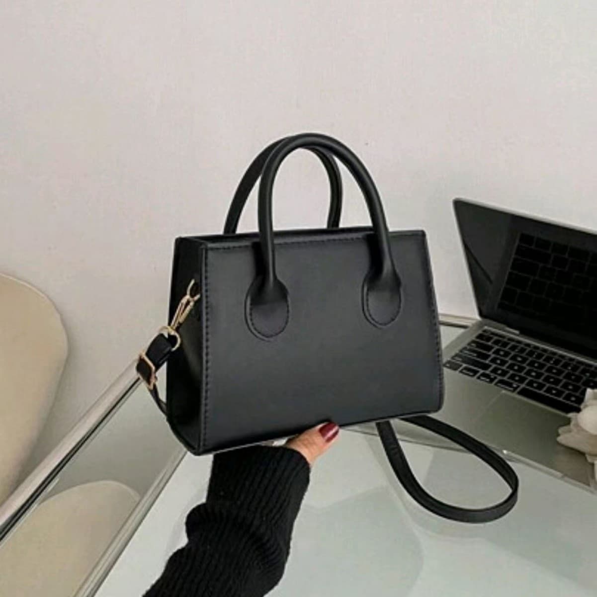 Commuting Simple Handbag Women's Bag 2026 New Trendy Fashion Small Square Bag Korean Niche Versatile Crossbody Bag