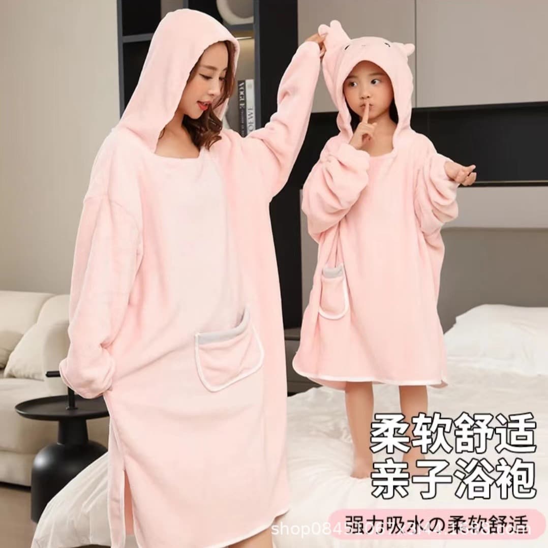 Children's Bathrobe, Women's Coral Fleece, Absorbent Quick-Dry Thickened Bathrobe, Wearable Plus Size Adult Parent-Child Hooded Cloak Bath Towel