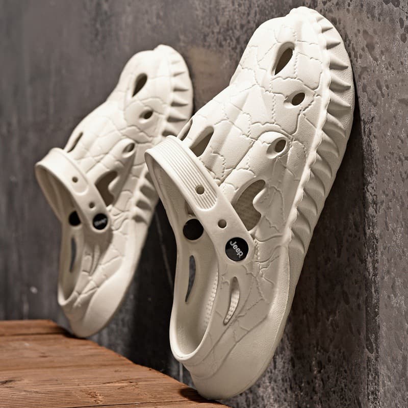 JEEP Men's Casual Clog Sandals, Thick Sole, Wear-resistant, Non-slip, Soft Sole, Trendy Beach Slippers