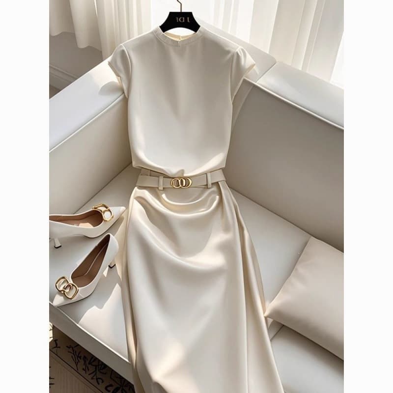 Summer Outfit Set: Light Mature Chanel-Style Round Neck T-Shirt Top with Pencil Skirt, Professional Women's Suit