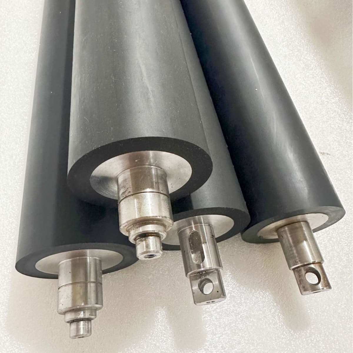 Coated roller, wear-resistant rubber roller, high temperature resistant silicone roller, solvent-resistant, rubberized roller, long roller life