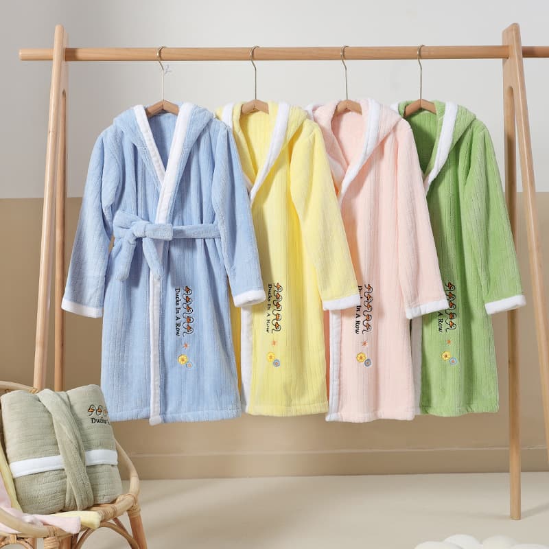 Long Sleeve Coral Fleece Children's Bath Robe with Belt Thickened Warmth Sleepwear Home Comfortable Winter Pyjamas Pajamas