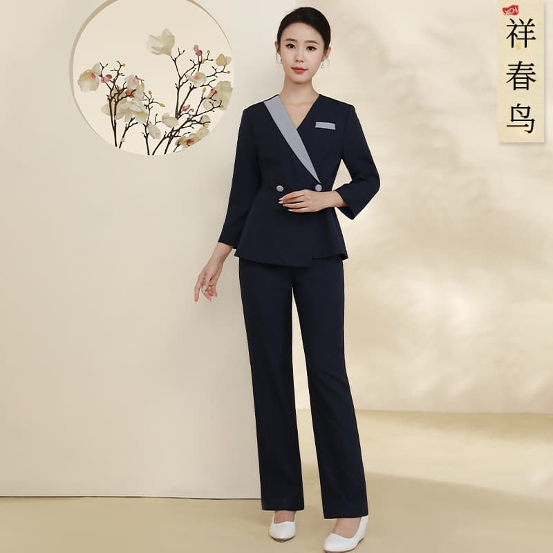 High-end light medical aesthetic nurse uniform two-piece set for women, autumn dental and pharmacy front desk reception and nursing work clothes