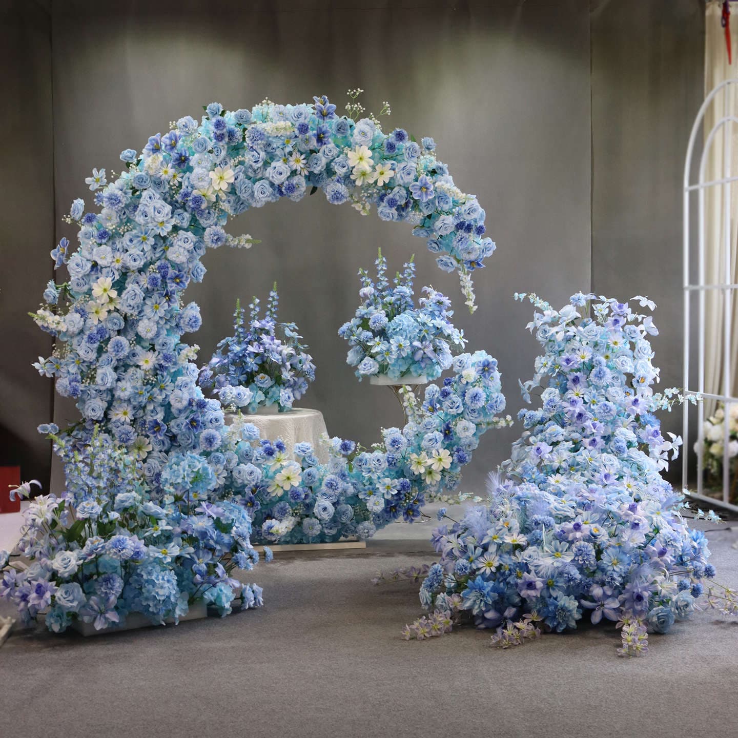 Advanced atmosphere simulation waterfall moon floral arch wedding banquet hall party one-stop landscaping decoration package