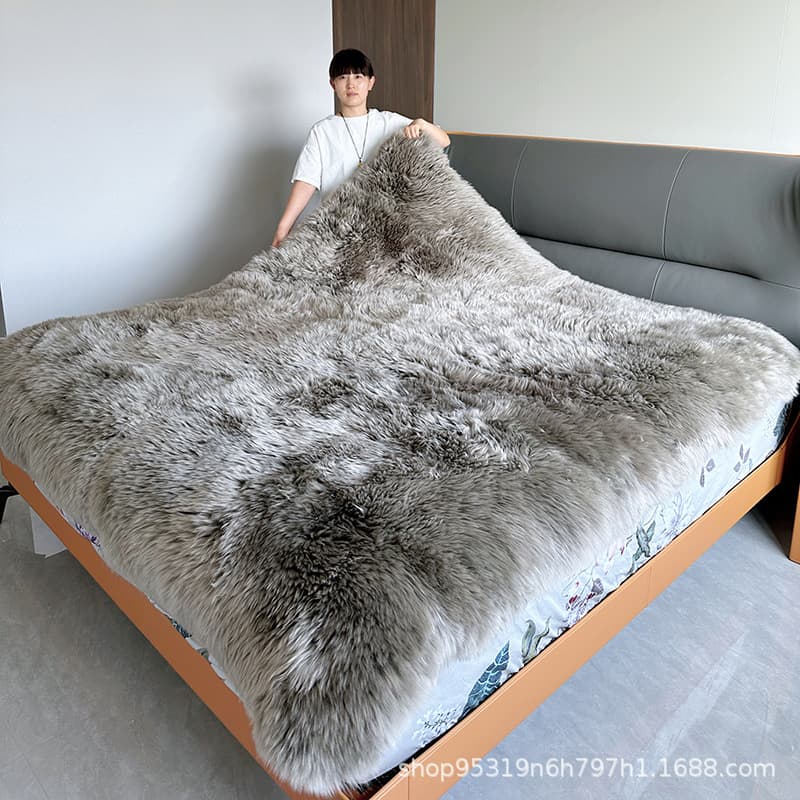 Cross-border e-commerce long wool Australian wool mattress, sheepskin rug, double thick sheepskin bed blanket